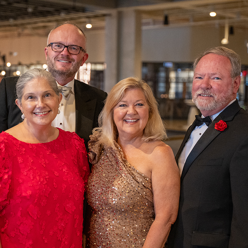 AlphaGraphics, a leading franchisor of printing and marketing solutions, recently recognized its most outstanding franchisees at its 55th annual conference at the Hilton Chicago. The conference also gave franchise owners the ability to network and discuss AlphaGraphics’ overall growth strategy for the coming year.